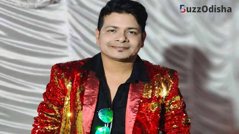 Bishnu Mohan Kabi Songs, Age, Wife, Family, Wiki, & Biography