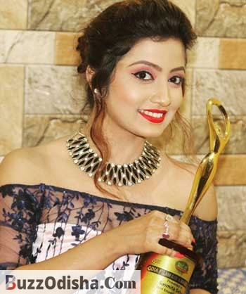 Sasmita 9th Odia film fare awards (2019)