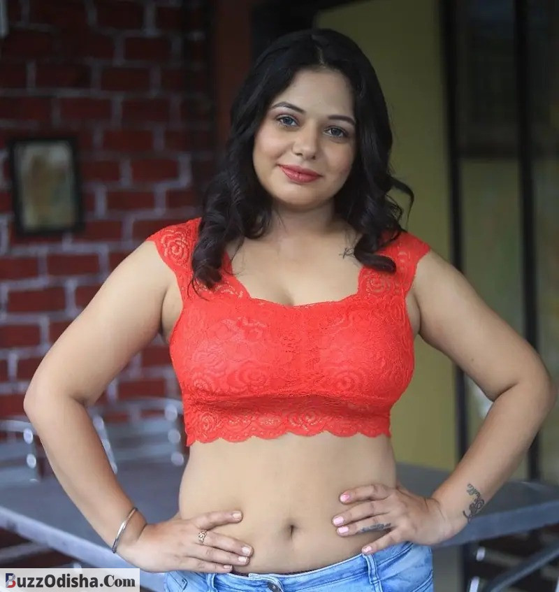 Ruchi Shukla (Rohee Rohe) Age, Web series List and Full biography